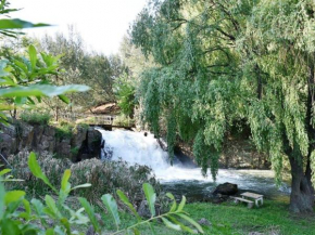 The Falls Cottages